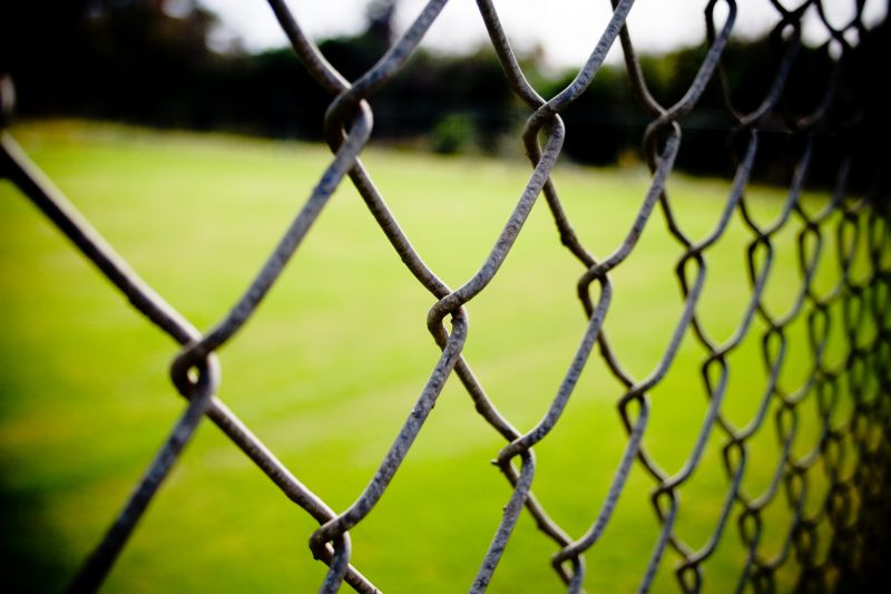 Diamond Mesh Fence Service detail